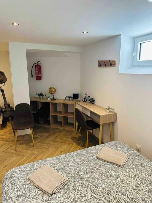 Caveau Rhinau Exteriör bild