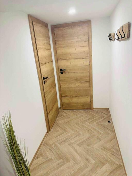 Caveau Rhinau Exteriör bild